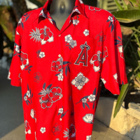Los Angeles Angels Hawaiian Shirt - Picture 8 of 10
